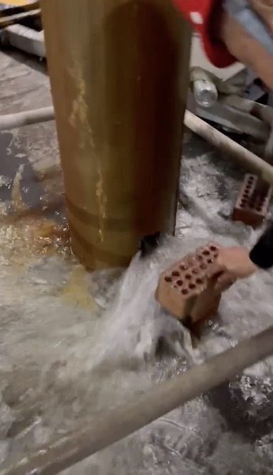 成都地铁13号线万家湾站降水井突涌水治理