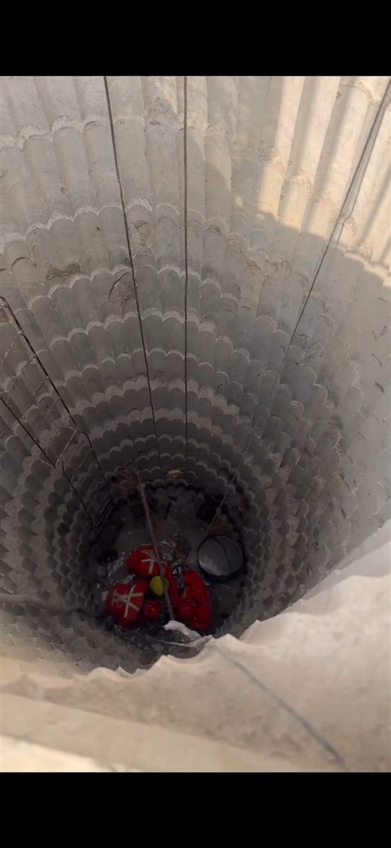 西渝高铁康渝段北碚天府嘉陵江特大桥北桥头抗滑桩溶洞突涌水害治理